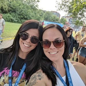 Meet your Posher, Caroline